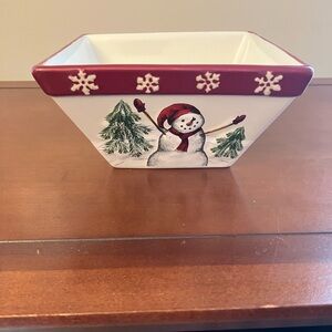 Yuletide square dish bowl
